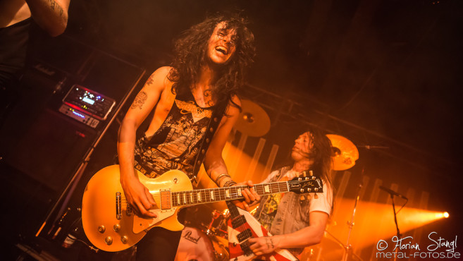 skull-fist-der-cult-nuernberg-20-10-2016_0038