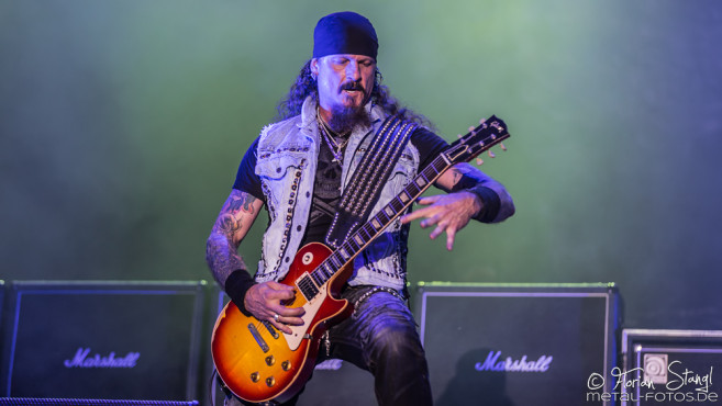 iced-earth-bang-your-head-2016-16-07-2016_0050