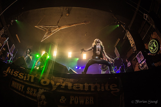 kissin-dynamite-30-11-2012-rockfabrik-nuernberg-104