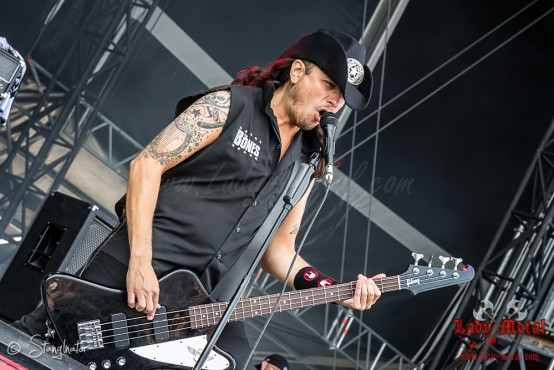 the-bones-summer-breeze-2013-15-08-2013-29