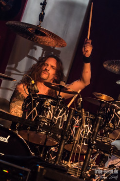 lingua-mortis-orchestra-feat-rage-hirsch-nuernberg-20-12-2013_28