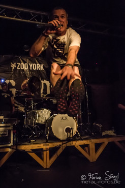 dog-eat-dog-rockfabrik-nuernberg-01-09-2013-08