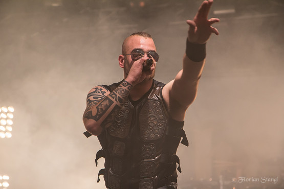 sabaton-21-9-2012-geiselwind-eventhalle-37