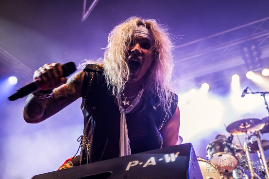 steel-panther-rockfabrik-nuernberg-22-6-2014_0007