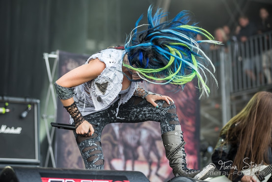 arch-enemy-summer-breeze-2014-14-8-2014_0022