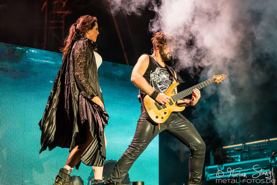 within-temptation-masters-of-rock-9-7-2015_0046