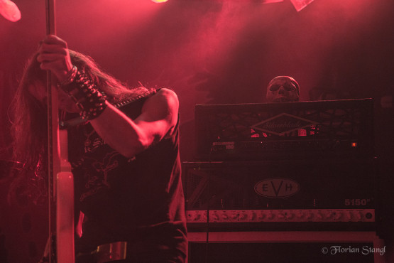 grave-12-9-2012-hirsch-nuernberg-99