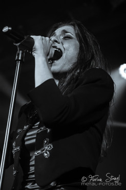 teodasia-backstage-muenchen-26-10-2013_36