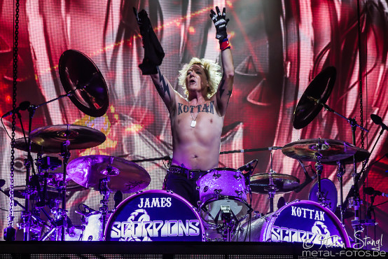 scorpions-schlossplatz-coburg-21-8-2015_0005