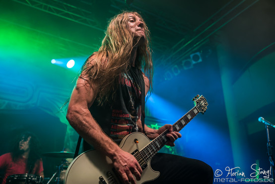 archer-loewensaal-nuernberg-19-12-2015_0069