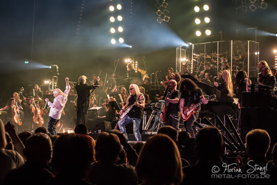 mick-box-bernie-shaw-rock-meets-classic-arena-nuernberg-13-03-2014_0036
