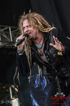 korpiklaani-summer-breeze-2013-15-08-2013-24