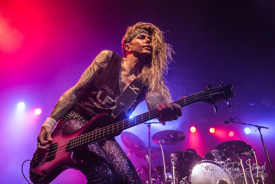 steel-panther-rockfabrik-nuernberg-22-6-2014_0038