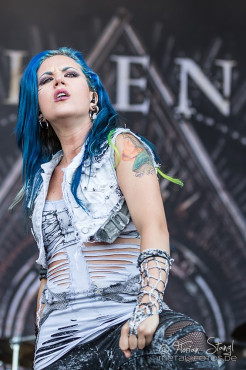 arch-enemy-summer-breeze-2014-14-8-2014_0034