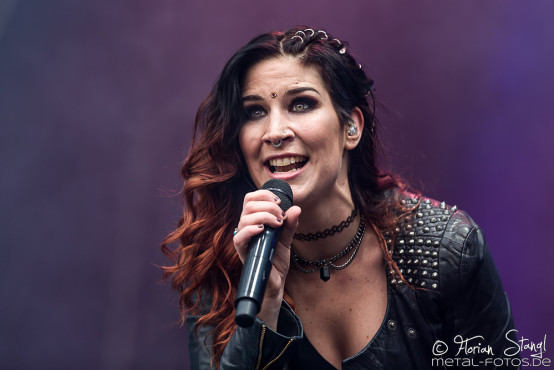 delain-masters-of-rock-11-7-2015_0026