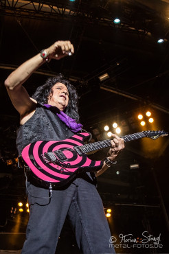 twisted-sister-byh-2014-12-7-2014_0012