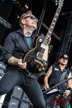 the-bones-summer-breeze-2013-15-08-2013-07