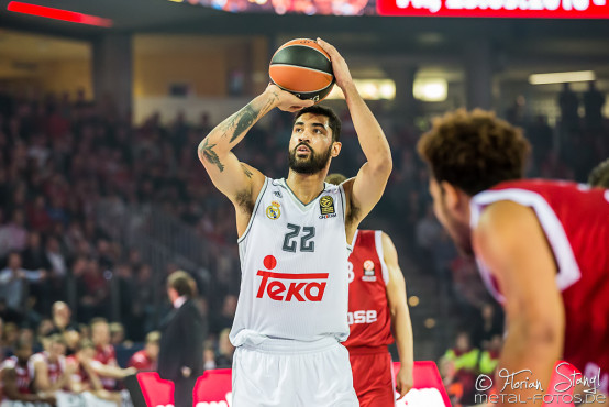 brose-baskets-real-madrid-arena-nuernberg-25-02-2016_0036