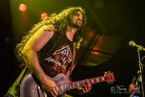 ashes-of-ares-backstage-muenchen-04-10-2013_04