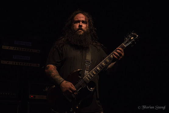 3-inches-of-blood-12-10-2012-musichall-geiselwind-29
