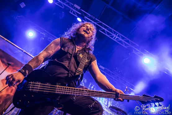 serious-black-brose-arena-bamberg-07-02-2015_0045