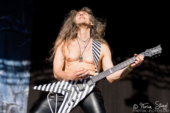 grave-digger-out-loud-04-06-2015_0022