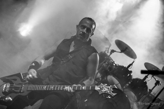 overkill-12-10-2012-musichall-geiselwind-70