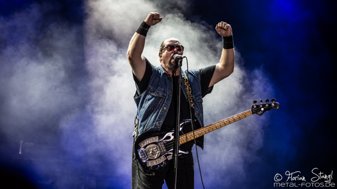 twisted-sister-bang-your-head-2016-15-07-2016_0063