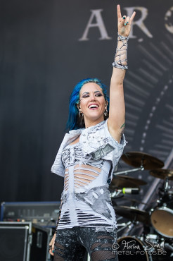 arch-enemy-summer-breeze-2014-14-8-2014_0064