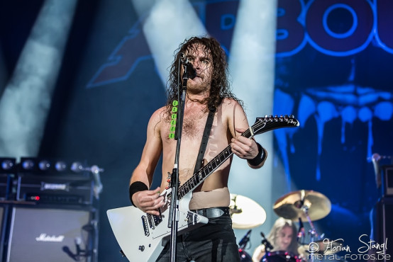 airbourne-rockavaria-30-05-2015_0049