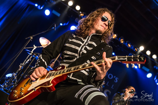 dr-woos-rocknroll-circus-pyras-classic-rock-2014-9-8-2014_0047