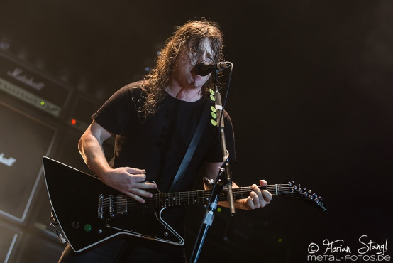 airbourne-rockavaria-30-05-2015_0009