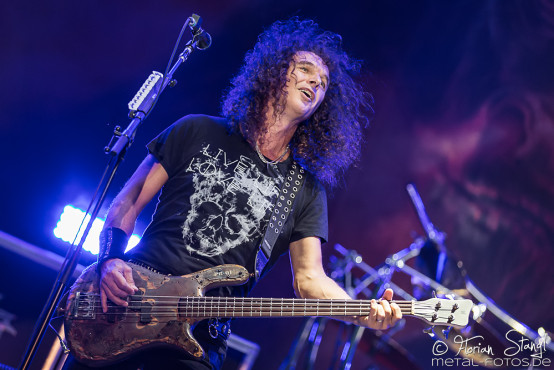 accept-bang-your-head-18-7-2015_0095