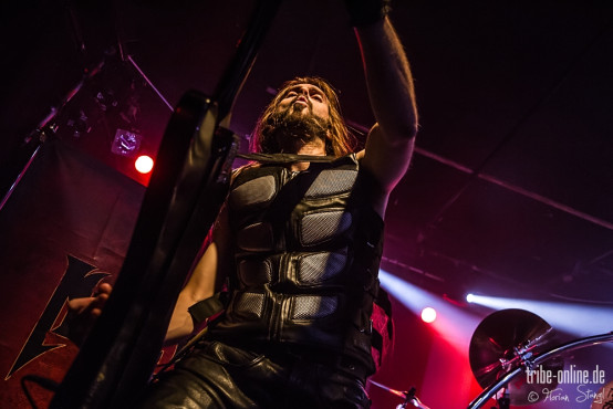 majesty-hirsch-nuernberg-20-12-2013_41