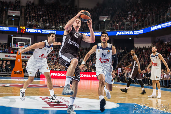 brose-baskets-vs-real-madrid-arena-nuernberg-25-1-2017_0001