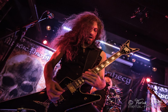mystic-prophecy-rockfabrik-nuernberg-15-10-2014_0035