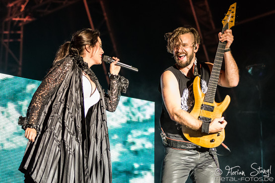 within-temptation-masters-of-rock-9-7-2015_0051