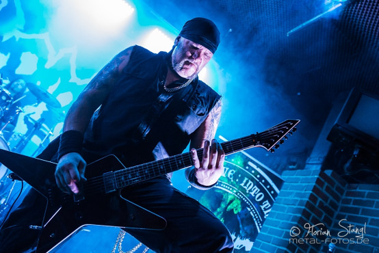 grave-rockfabrik-nuernberg-23-9-2014_0040