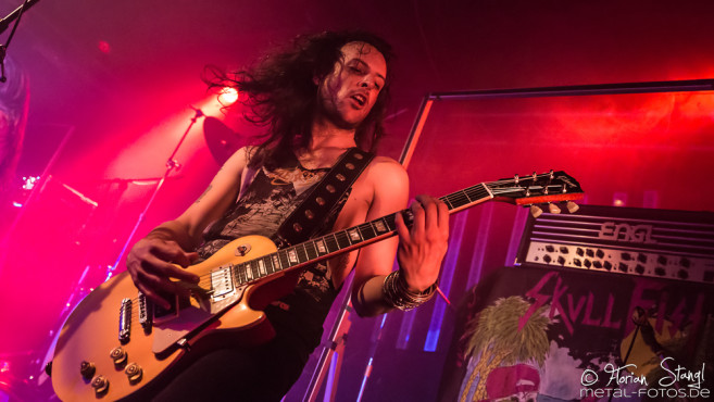 skull-fist-der-cult-nuernberg-20-10-2016_0015