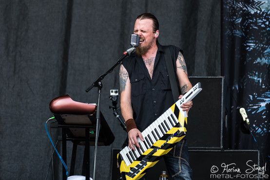 sonata-arctica-bang-your-head-16-7-2015_0010