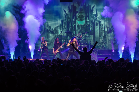 hammerfall-eventhalle-geiselwind-12-12-2015_0015