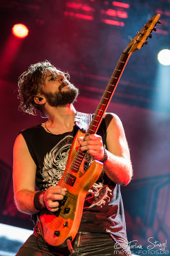 within-temptation-masters-of-rock-9-7-2015_0034