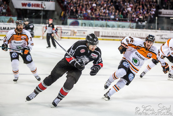 thomas-sabo-ice-tiger-vs-wolfsburg-grizzlys-arena-nuernberg-05-04-2016_0029