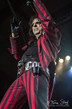 alice-cooper-stadthalle-lichtenfels-04-08-2013-54