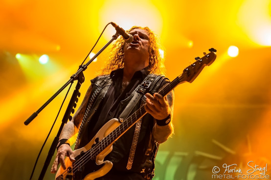 helloween-out-loud-04-06-2015_0037