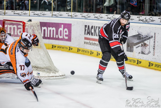 thomas-sabo-ice-tiger-vs-wolfsburg-grizzlys-arena-nuernberg-05-04-2016_0020