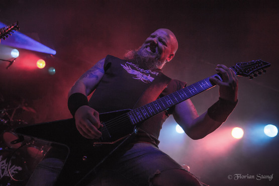 grave-12-9-2012-hirsch-nuernberg-7