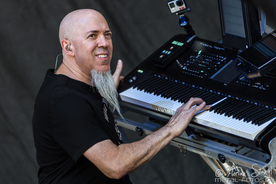 dream-theater-bang-your-head-18-7-2015_0017