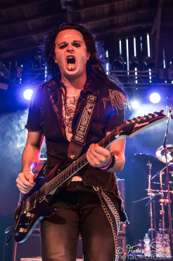 kissin-dynamite-classic-rock-night-8-8-2015_0073