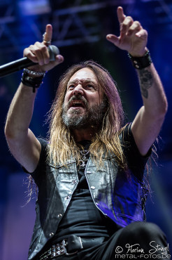 hammerfall-masters-of-rock-10-7-2015_0062